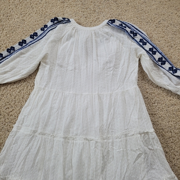 Farmers Market XL Embroidered Floral Long Sleeve Tiered Maxi Dress White - Picture 9 of 16
